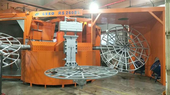 kopen Duurzame rotomoldingapparatuur met een laag geluidsniveau voor de productie van brandstoftankjes voor auto's online vervaardiging